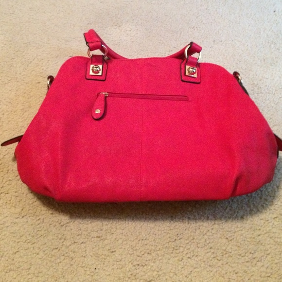 Large Red Hand Bag 🎒 - Picture 3 of 7